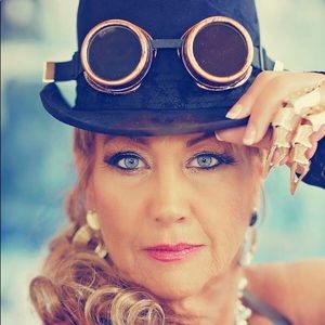 Meet your Posher, Terri